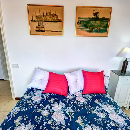 Ferran Apartment